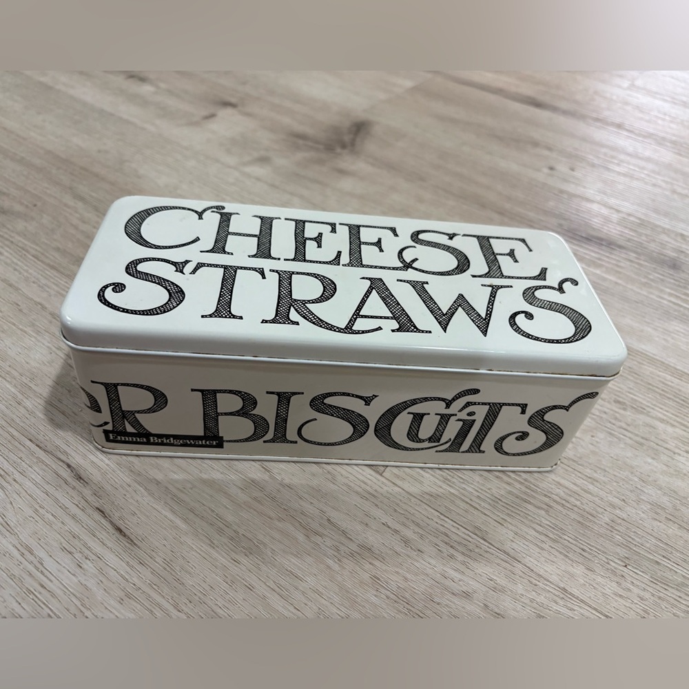 Emma Bridgewater crackers Tin